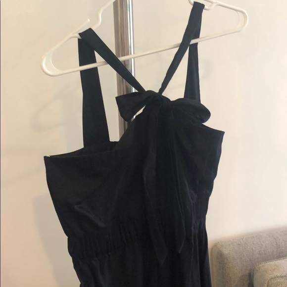 Black side halter maxi dress - Picture 2 of 2